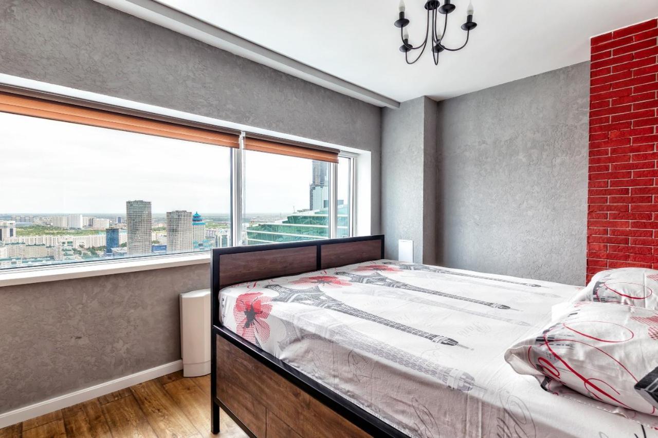Apartment Severnoye Siyaniye 37 Астана Екстериор снимка